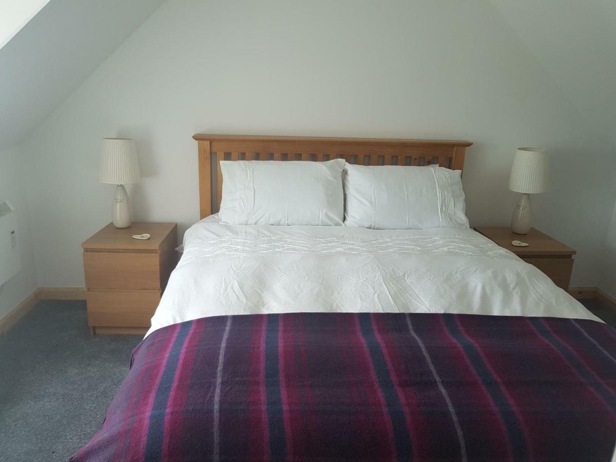 Staffin Bay View Villa Stenscholl Екстериор снимка
