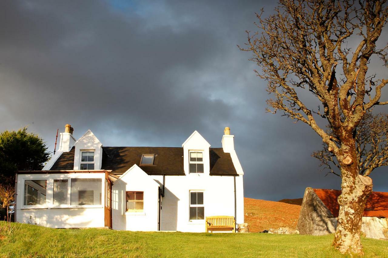 Staffin Bay View Villa Stenscholl Екстериор снимка